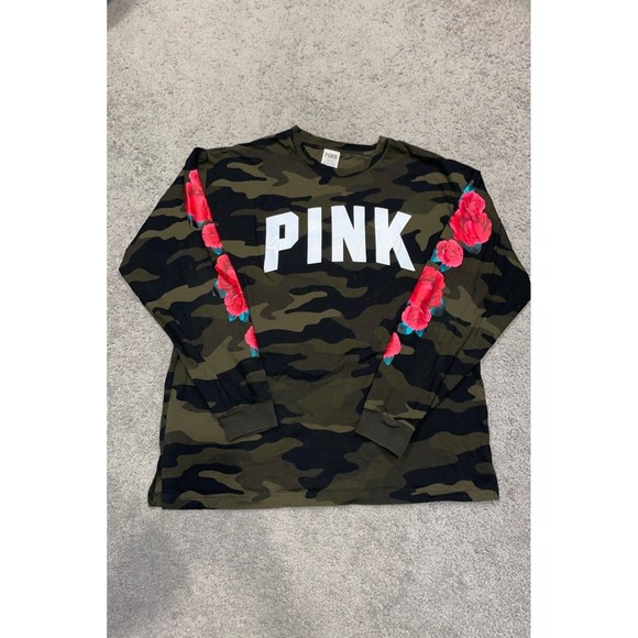 VS PINK Camo Rose Long sleeve Tshirt - Picture 1 of 3